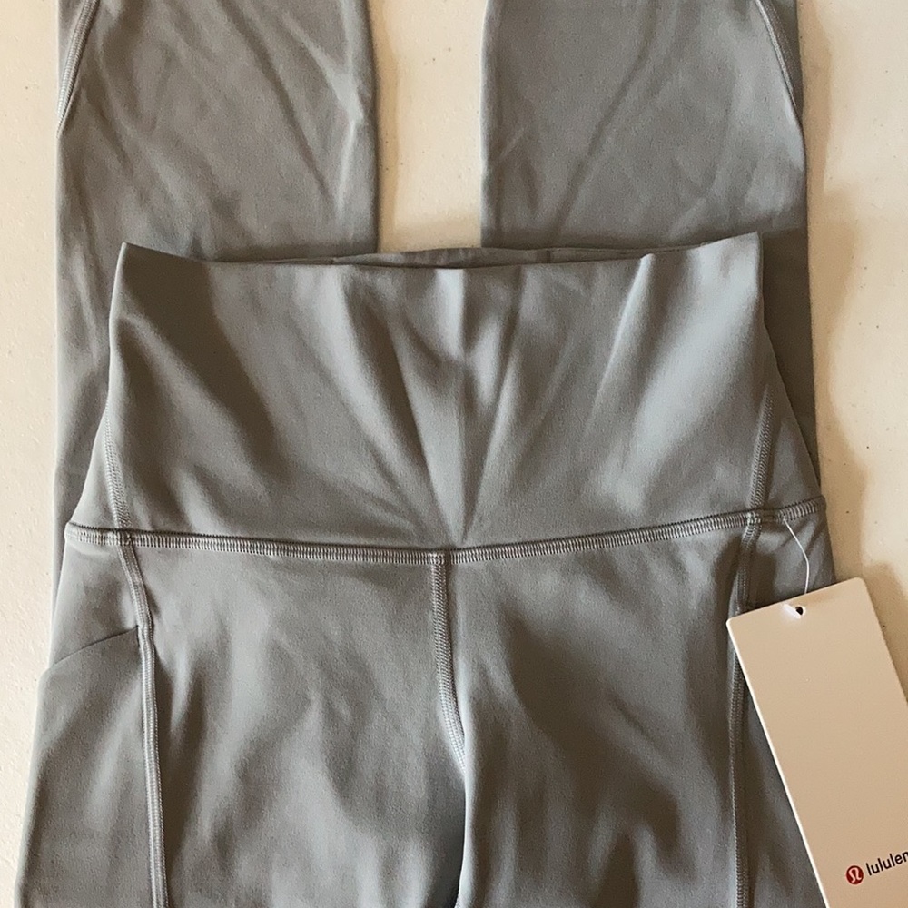 Lululemon Align Pockets 23” Rhino Grey 4 - Picture 8 of 9